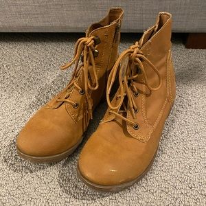Tan Low Boots